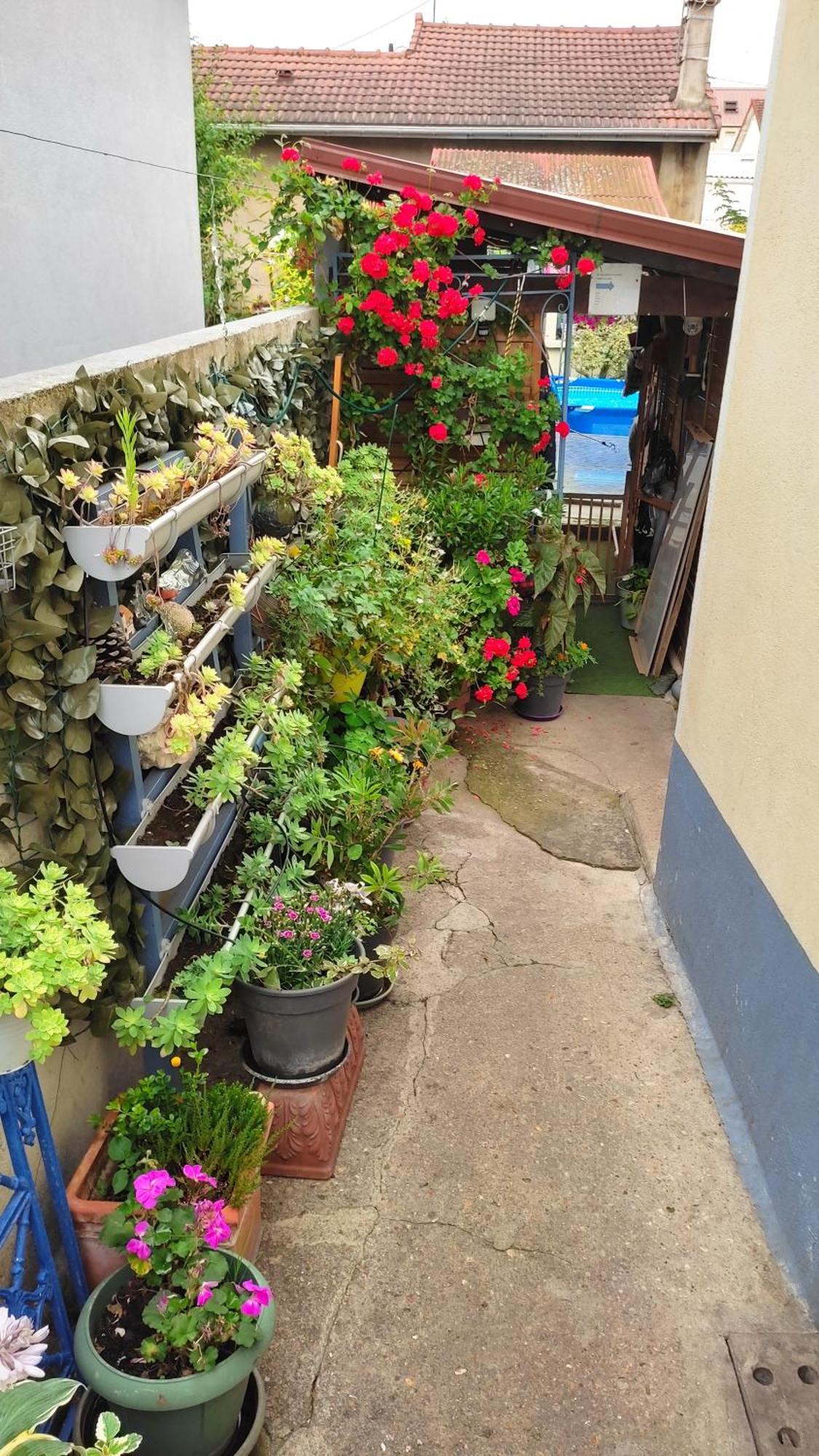 Un Deux Pieces Et Un Jardin A Villejuif Exteriér fotografie
